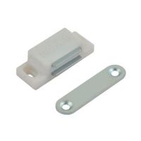 Защелка магнитная №4 (42мм) белая