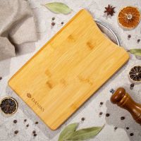 Доска разделочная бамбуковая 28*18см c ручкой H-1080S