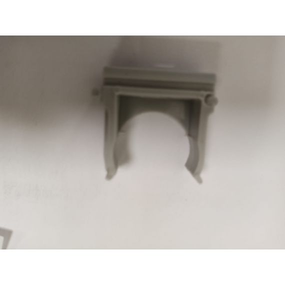 Крепеж-клипса 25