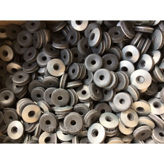 Шайба 6,3*19 мм с резиновой прокладкой